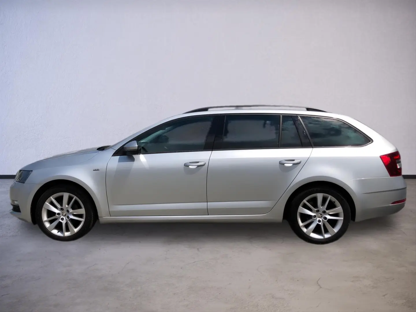 Skoda Octavia Octavia 1.6 TDI Ambition DSG 5