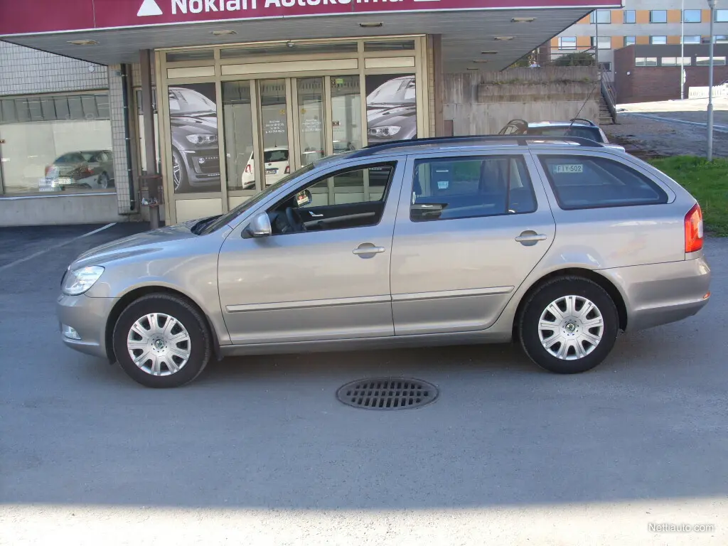 Skoda Octavia Octavia 1.6 TDI DPF Ambiente 3
