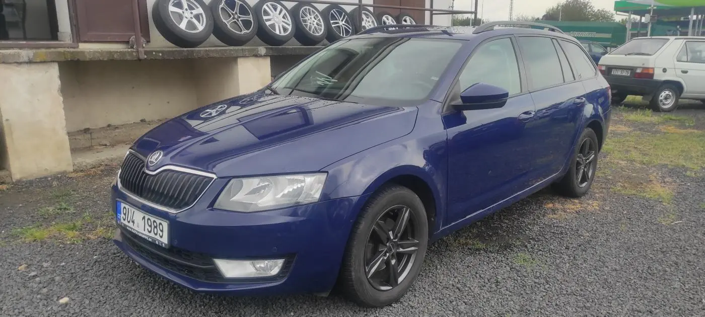 Skoda Octavia Octavia 1.6 TDI DPF Ambiente DSG 2