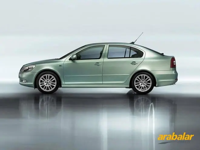 Skoda Octavia Octavia 1.6 TDI DPF Classic DSG 1