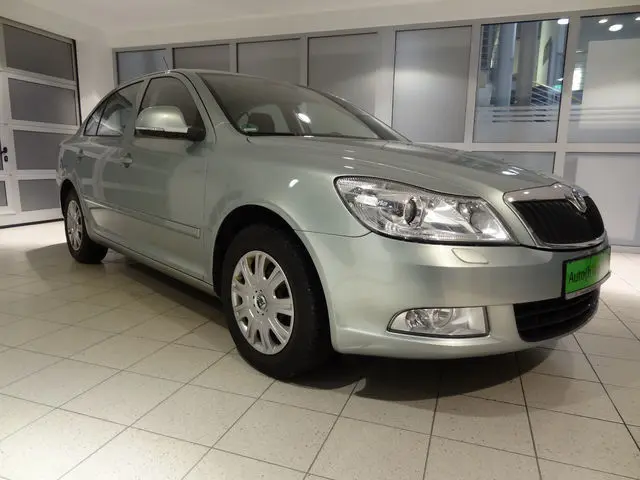 Skoda Octavia Octavia 1.6 TDI DPF Elegance 4