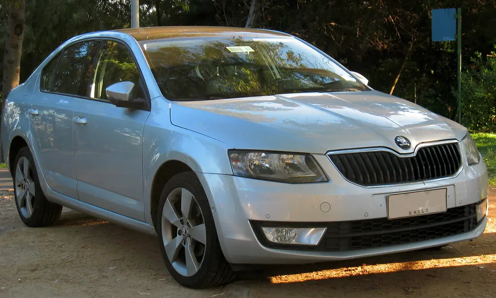 Skoda Octavia Octavia 1.6 TDI Elegance DSG 6