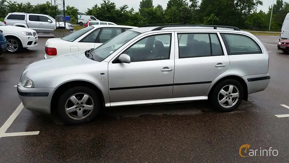 Skoda Octavia Octavia 1.6 Tour 6
