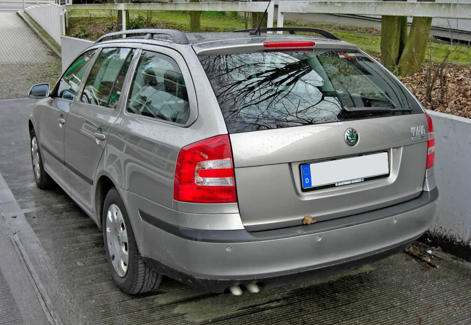 Skoda Octavia Octavia 2.0 FSI Ambiente 5