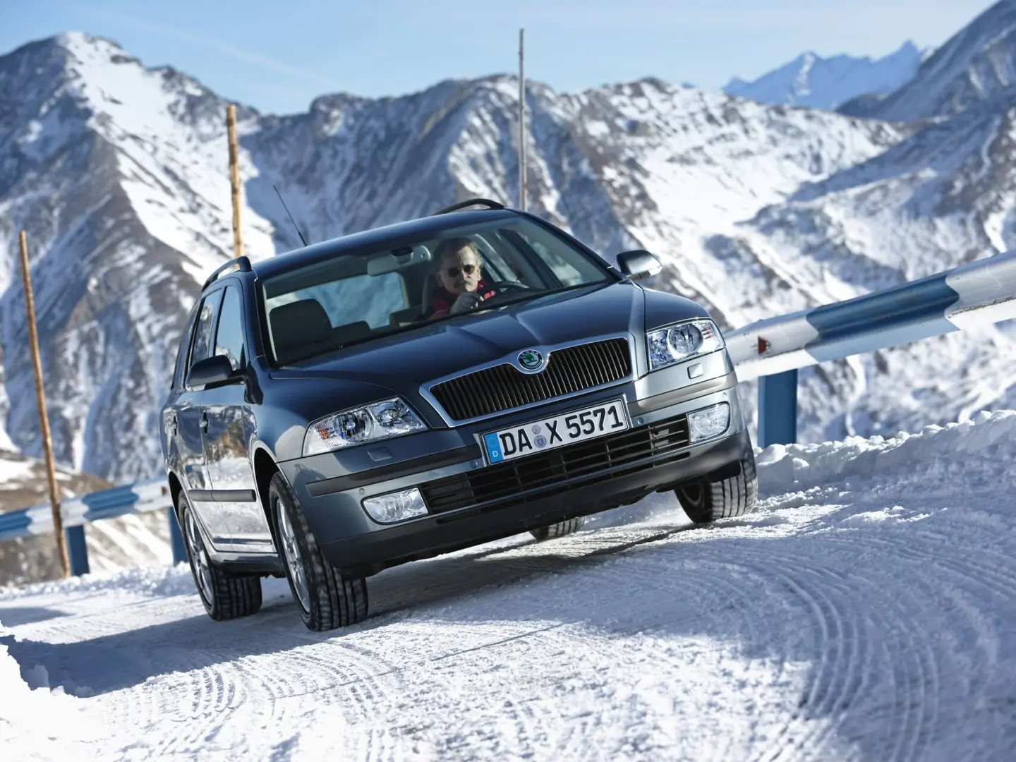 Skoda Octavia Octavia 2.0 FSI Ambiente 7