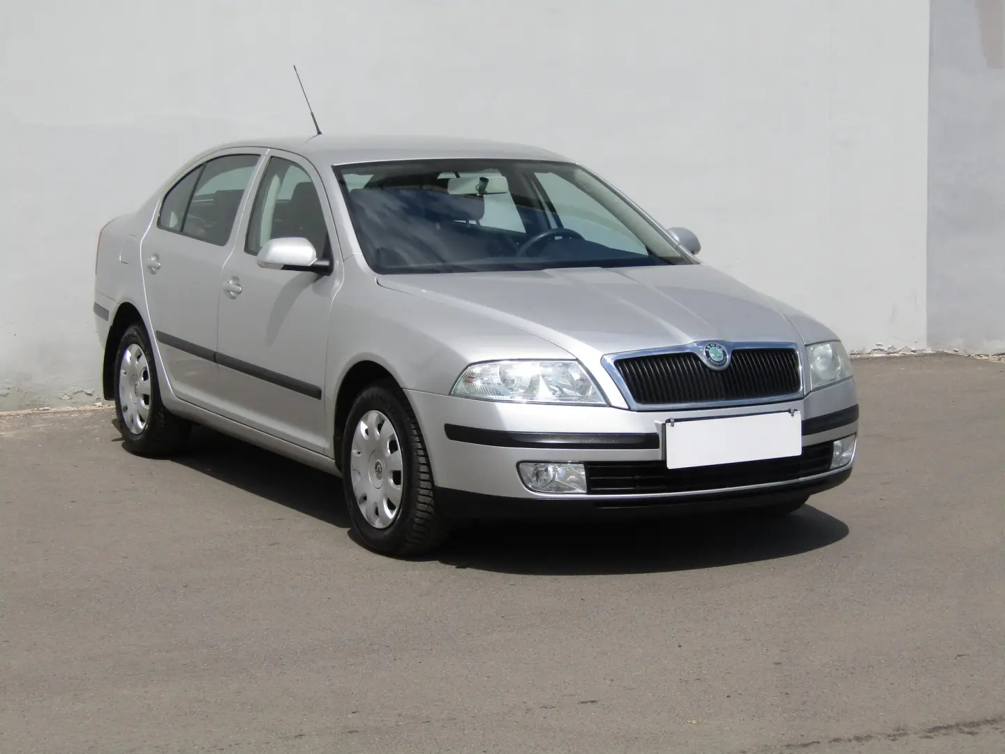 Skoda Octavia Octavia 2.0 FSI Ambiente 4