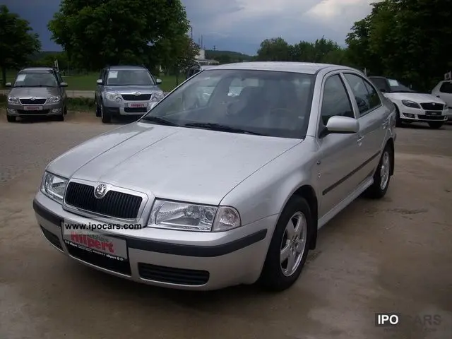 Skoda Octavia Octavia 2.0 FSI Elegance 6