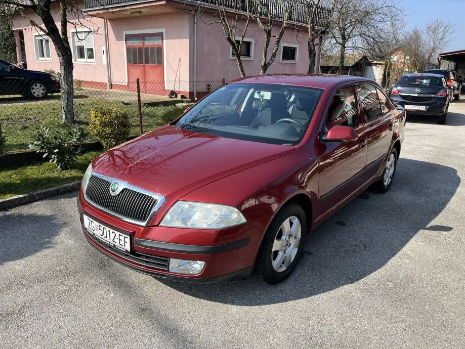 Skoda Octavia Octavia 2.0 FSI L&K 2