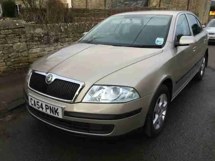Skoda Octavia Octavia 2.0 PD TDI Ambiente 1