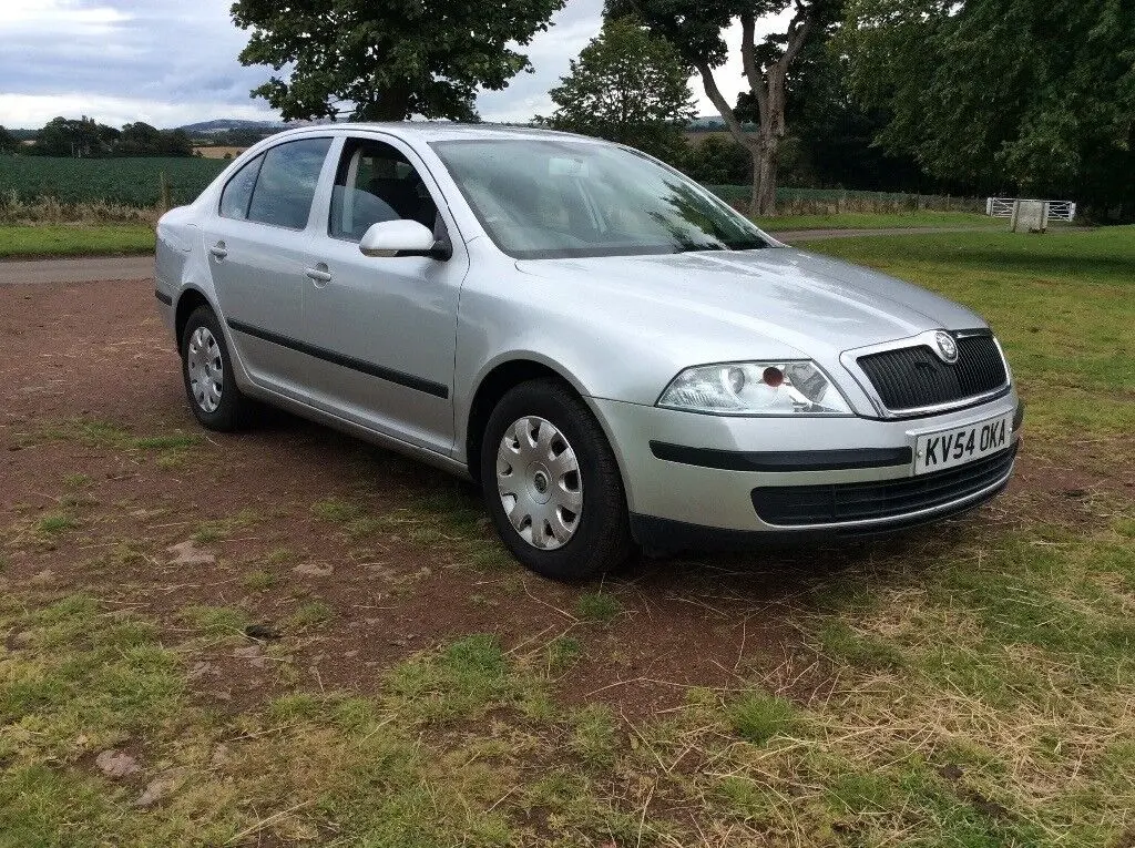 Skoda Octavia Octavia 2.0 PD TDI DPF Ambiente 4