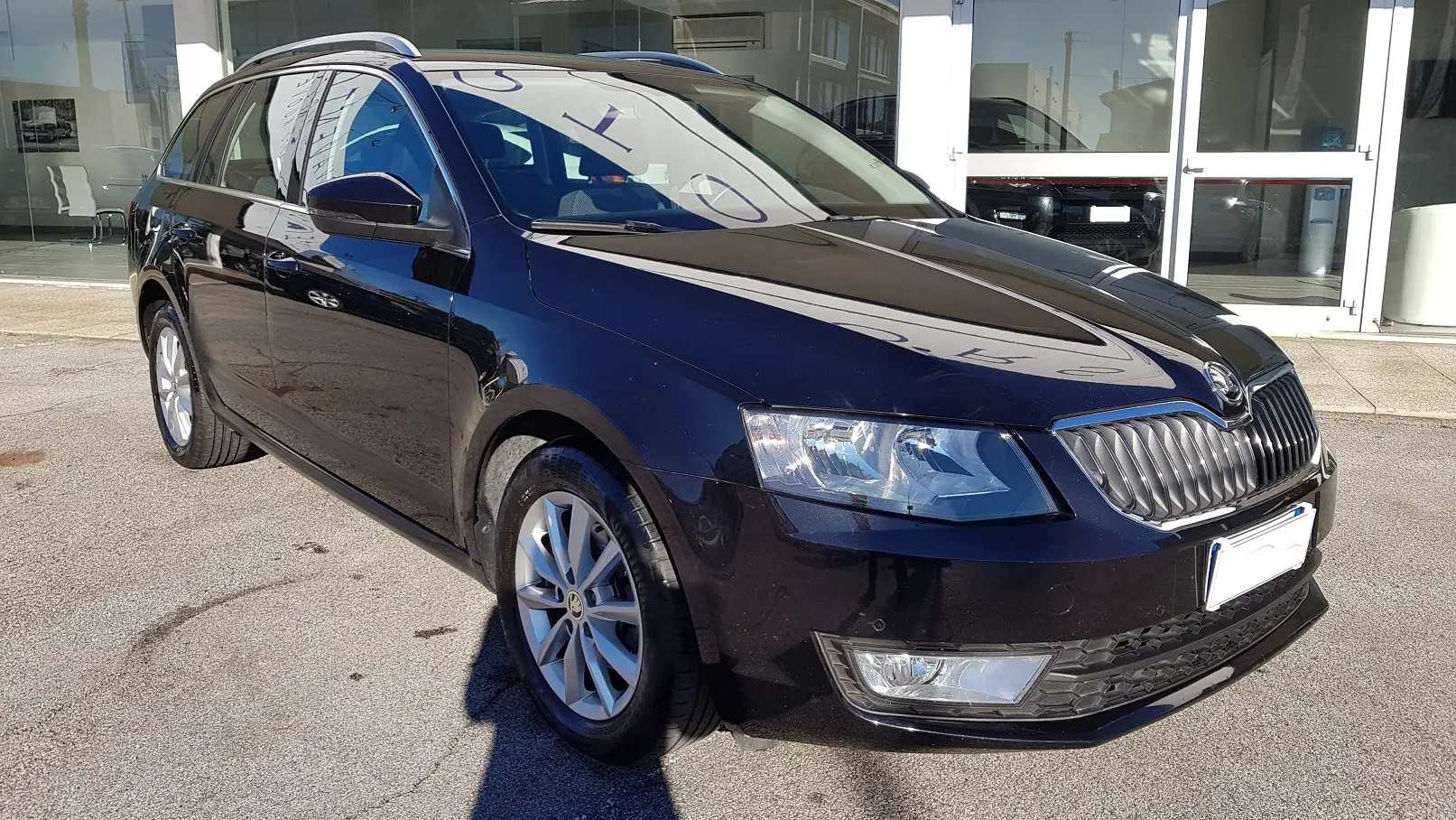 Skoda Octavia Octavia Kombi 2.0 TDI DPF Scout 1