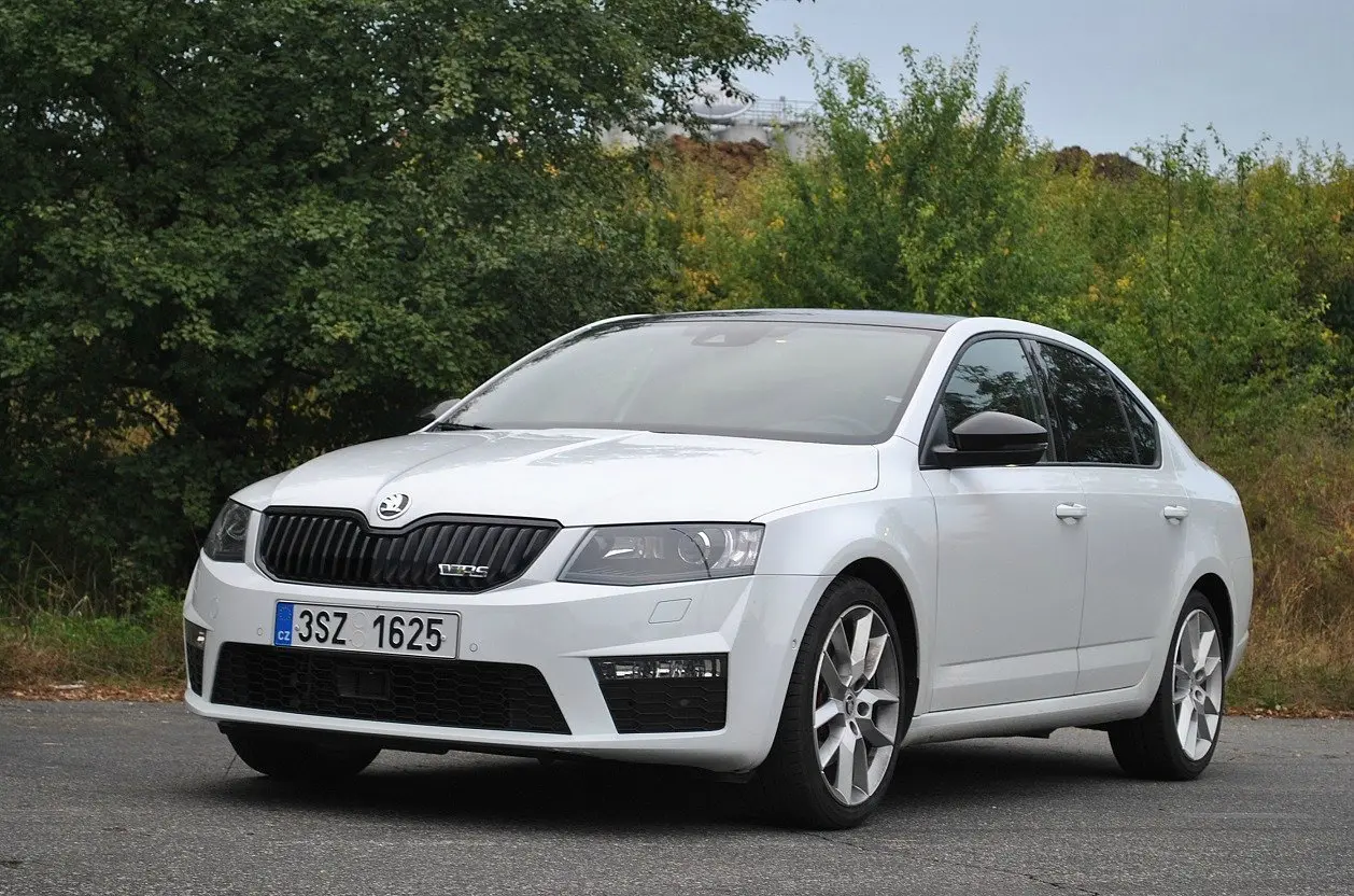 Skoda Octavia Octavia 2.0 TDI GreenTec 4x4 RS DSG 3
