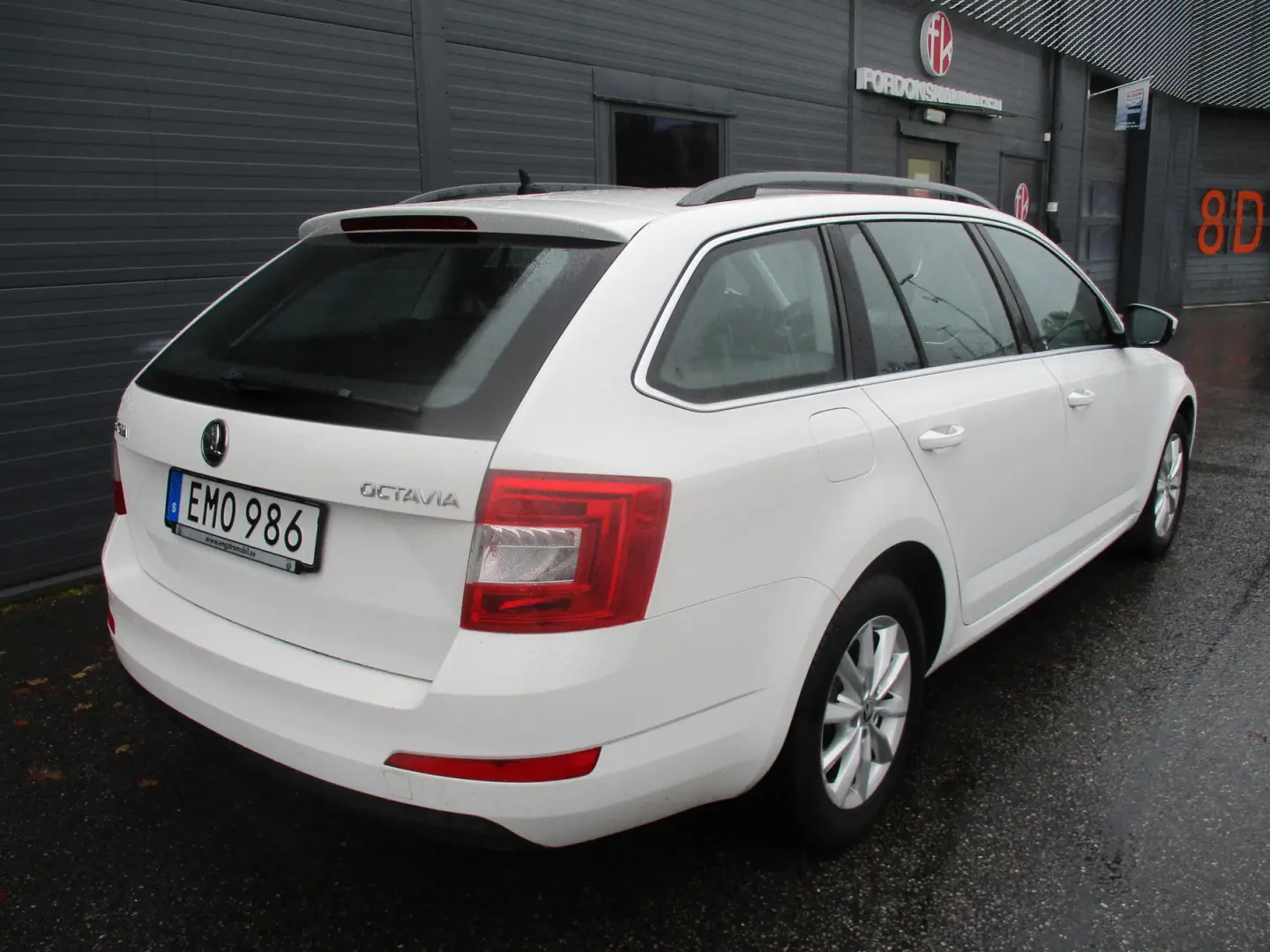 Skoda Octavia Octavia Kombi 1.6 LX 6
