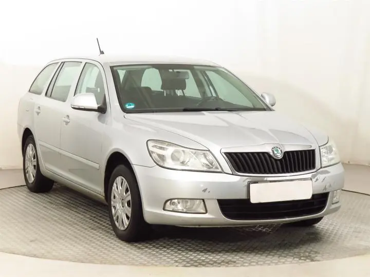 Skoda Octavia Octavia Kombi 1.6 Elegance 2