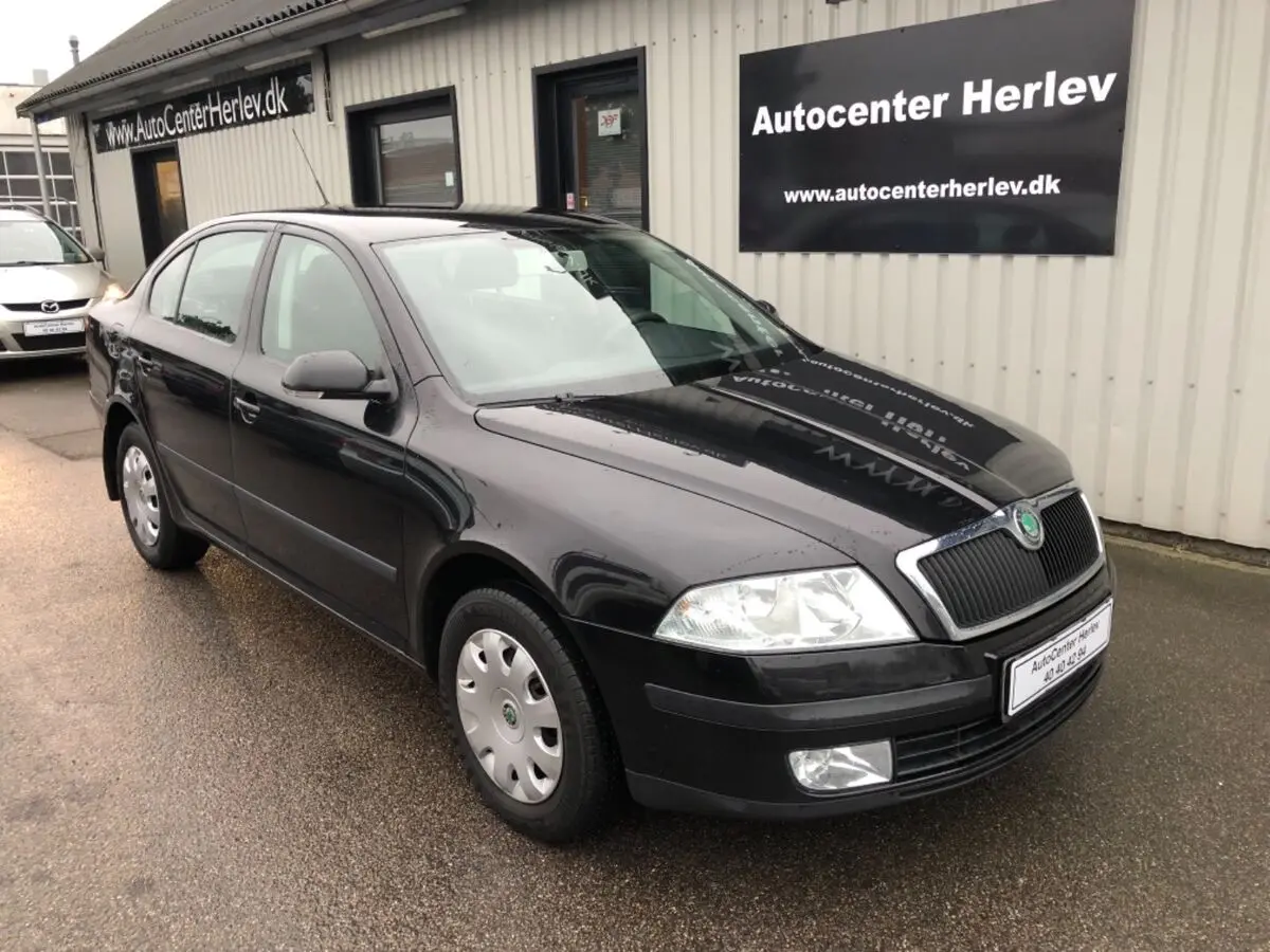 Skoda Octavia Octavia Kombi 1.6 FSI Ambiente Tiptronic 7