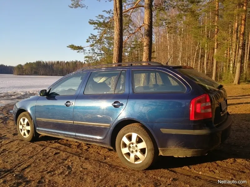 Skoda Octavia Octavia Kombi 1.6 FSI Elegance Tiptronic 6