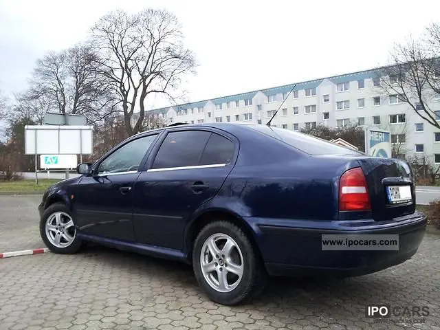 Skoda Octavia Octavia Kombi 1.6 GLX 6