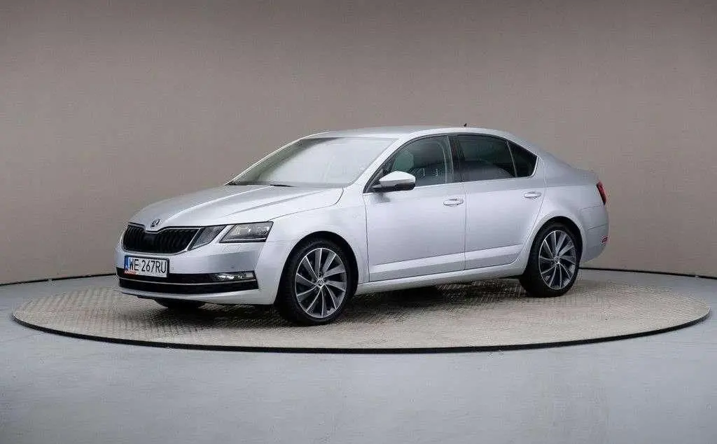 Skoda Octavia Octavia Kombi 1.8 TSI L&K DSG 2