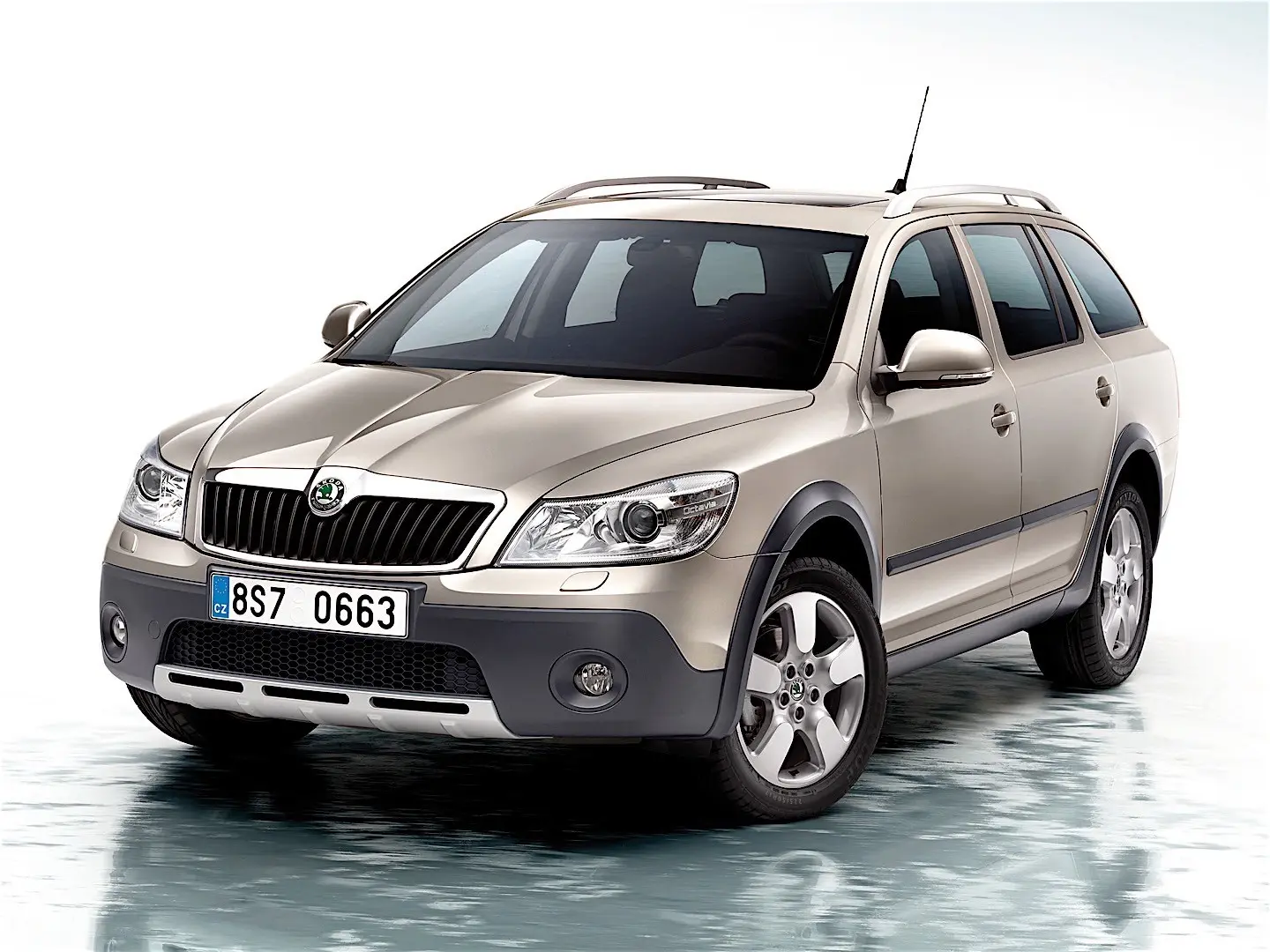 Skoda Octavia Octavia Kombi 1.8 TSI Scout 3