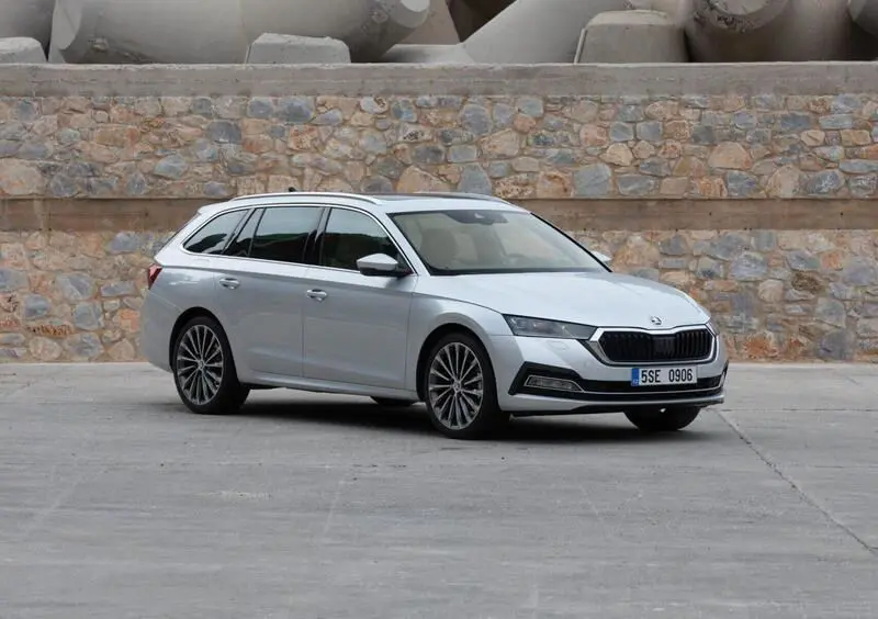 Skoda Octavia Octavia Kombi 1.6 Elegance 1