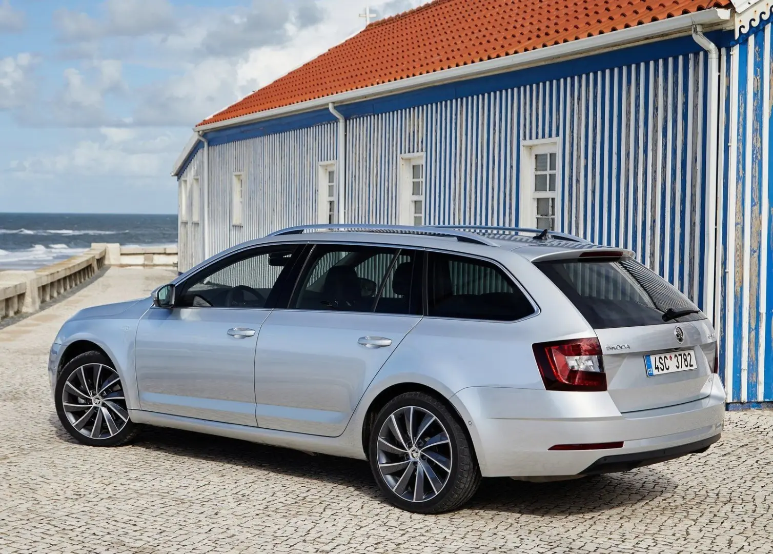 Skoda Octavia Octavia Kombi 1.8 TSI L&K 5