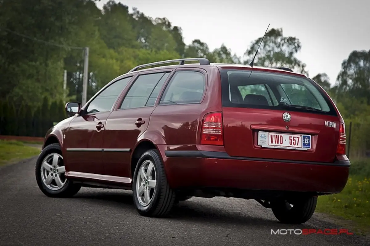 Skoda Octavia Octavia Kombi 1.9 TDI DPF 4x4 Elegance 6