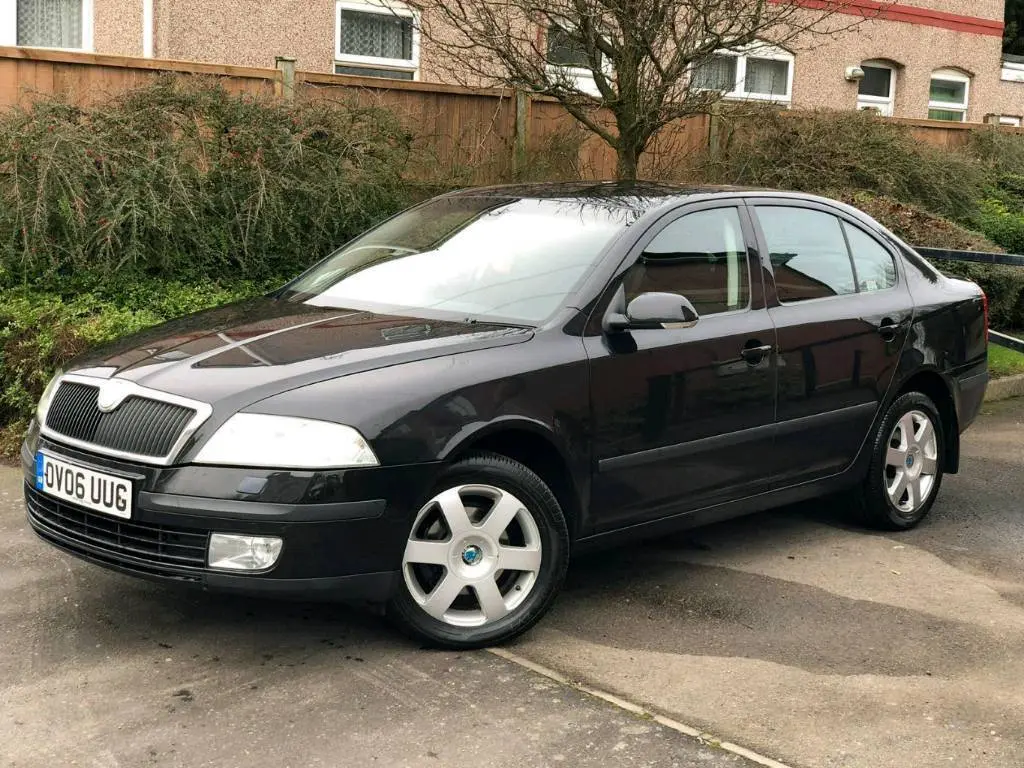 Skoda Octavia Octavia 1.9 TDI DPF Elegance DSG 4
