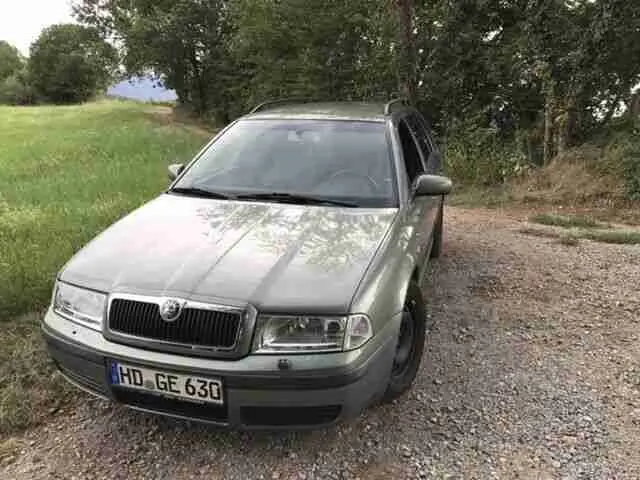 Skoda Octavia Octavia Kombi 2.0 Elegance 5