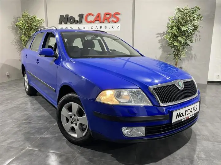 Skoda Octavia Octavia Kombi 2.0 FSI 4x4 Elegance 4