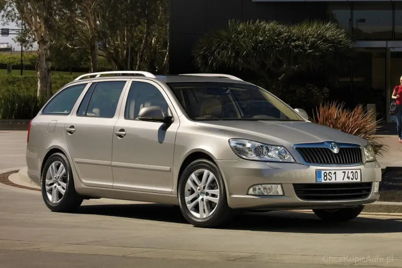 Skoda Octavia Octavia Kombi 2.0 FSI Elegance Tiptronic 3