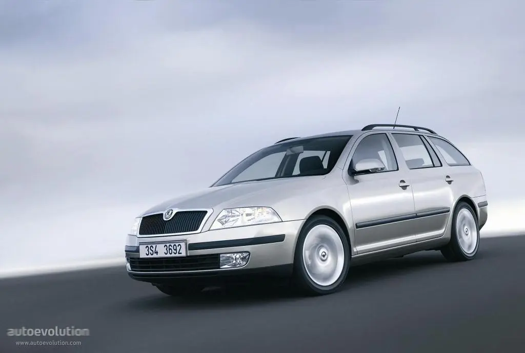 Skoda Octavia Octavia Kombi 2.0 FSI Ambiente 4