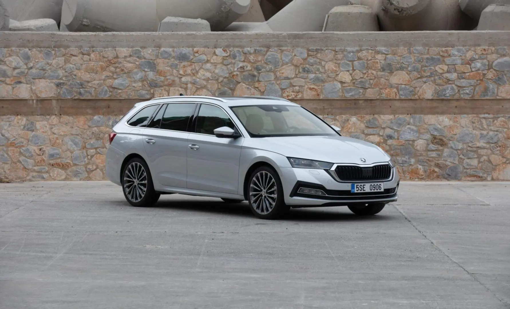 Skoda Octavia Octavia Kombi 2.0 TDI DPF Scout 5