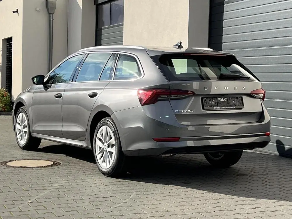 Skoda Octavia Octavia Kombi 2.0 TDI GreenTec 4x4 Scout DSG 5