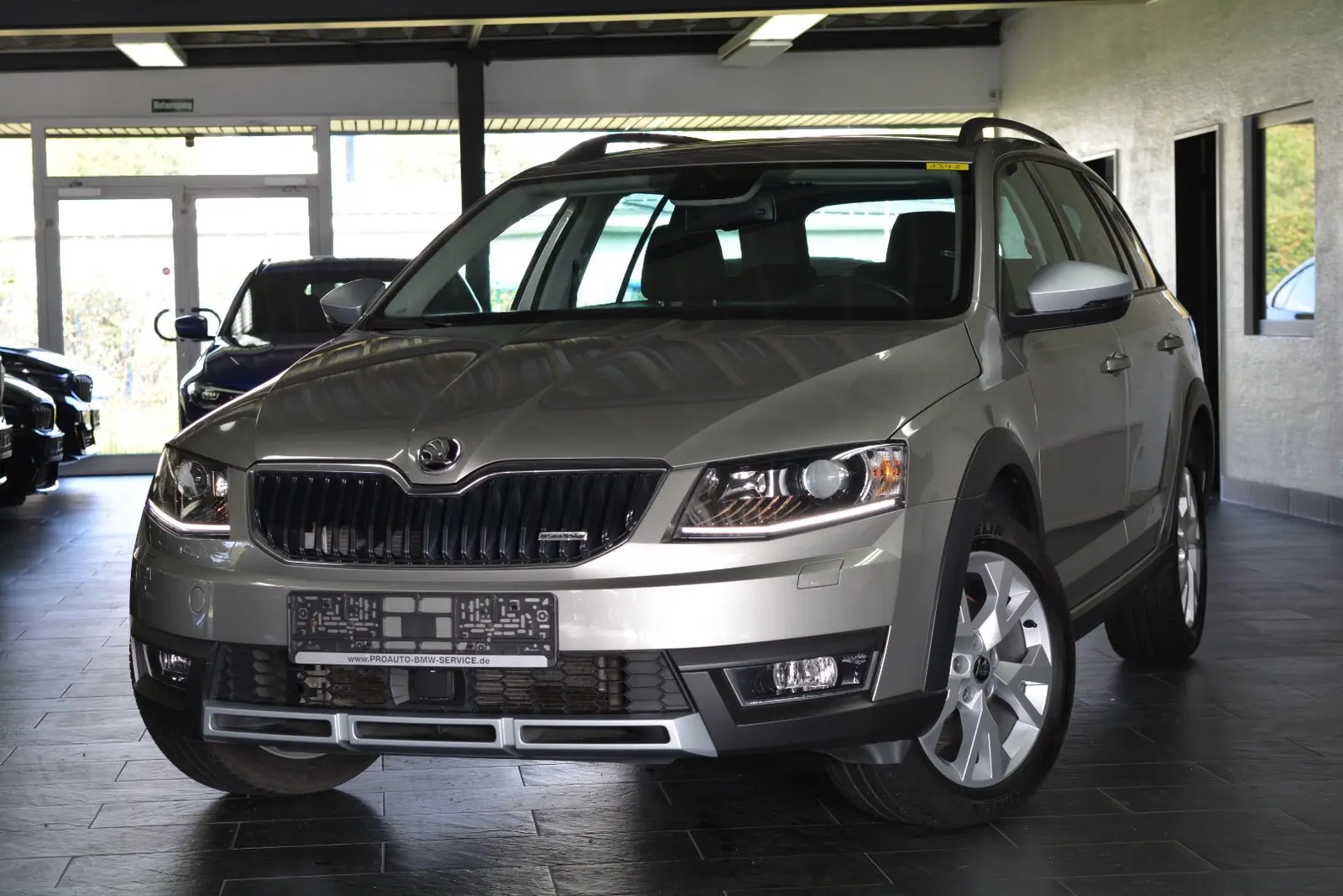 Skoda Octavia Octavia Kombi 2.0 TDI GreenTec 4x4 Scout DSG 5