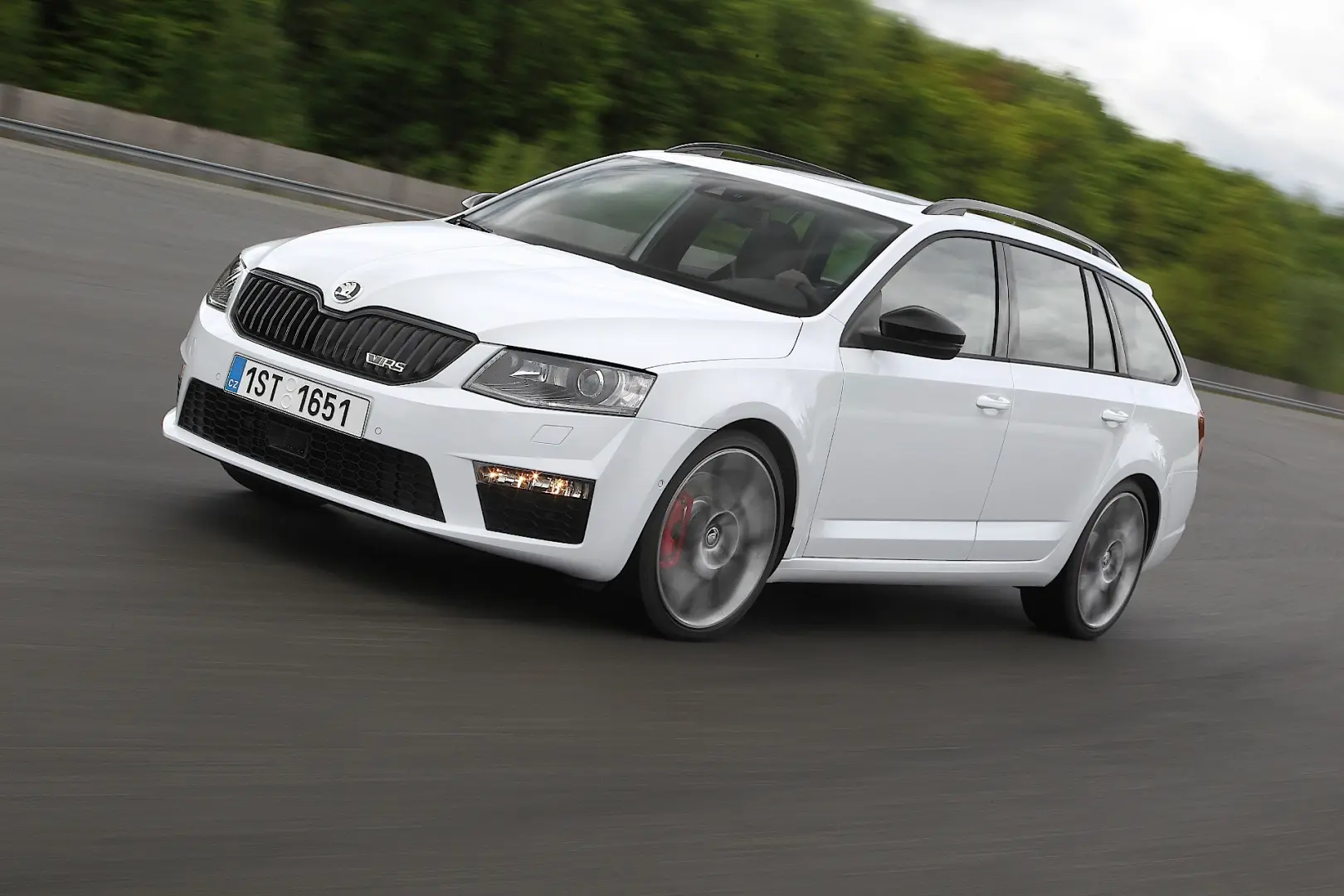 Skoda Octavia Octavia Kombi 2.0 TDI GreenTec RS DSG 6