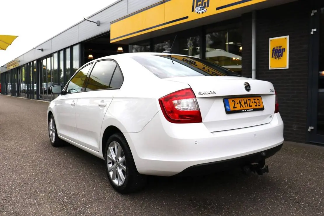Skoda Rapid Rapid 1.2 TSI GreenTec Elegance 5