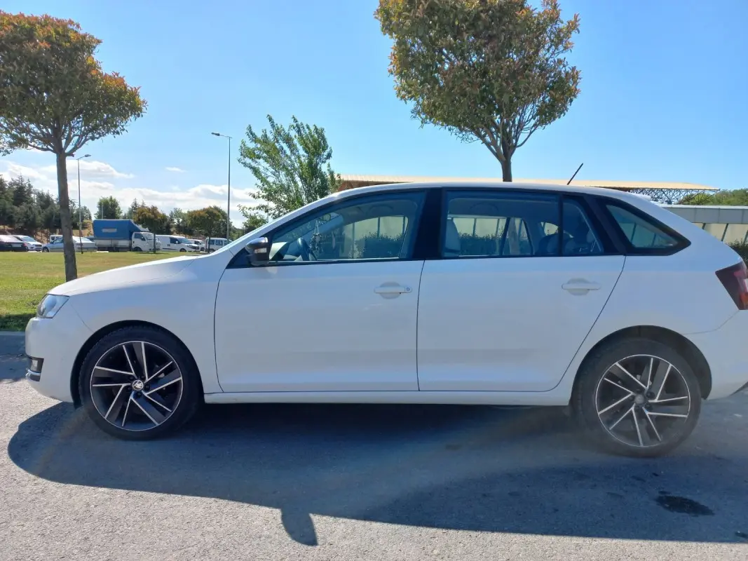 Skoda Rapid Rapid 1.4 TDI GreenTec Style DSG 5