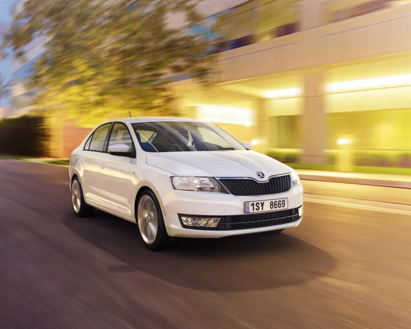 Skoda Rapid Rapid 1.6 TDI Ambition DSG 7