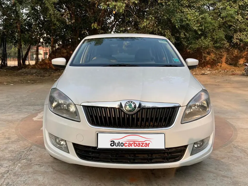 Skoda Rapid Rapid 1.6 TDI Elegance 5