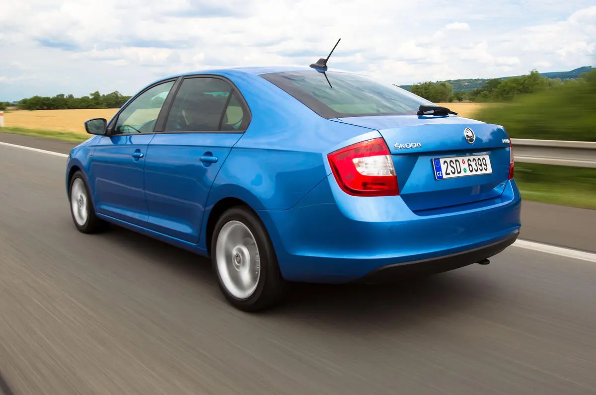Skoda Rapid Rapid 1.6 TDI Elegance 6