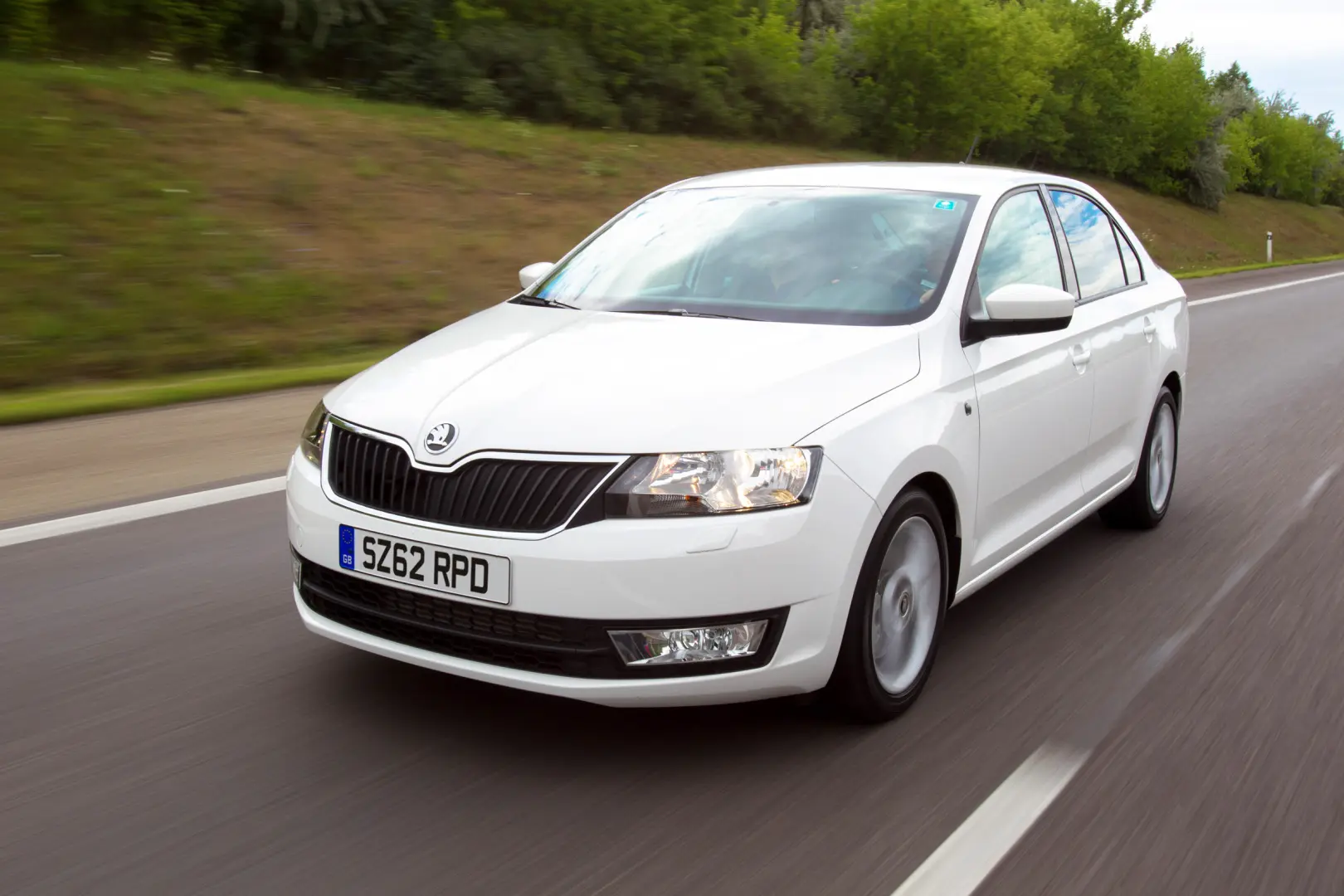 Skoda Rapid Rapid 1.6 TDI Elegance DSG 5