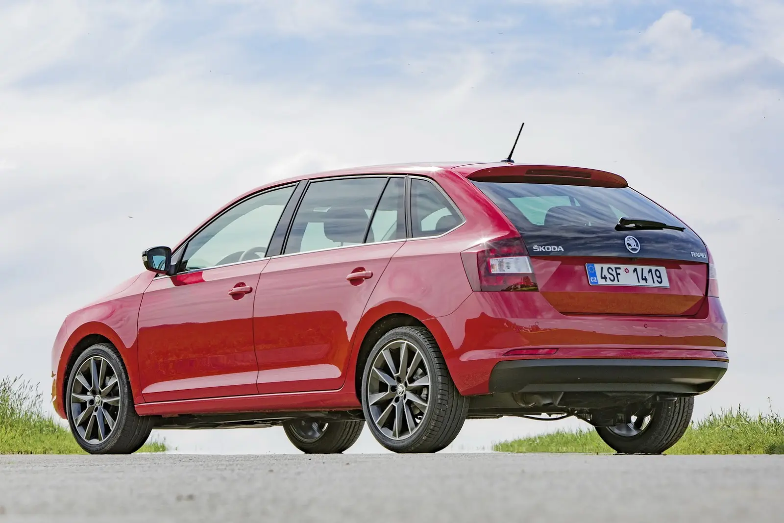 Skoda Rapid Rapid Spaceback 1.4 TSI Elegance DSG 3