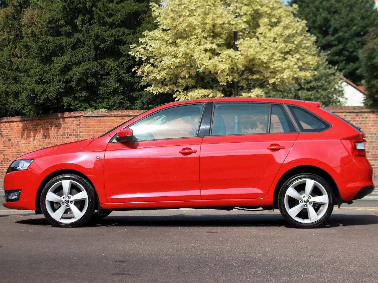 Skoda Rapid Rapid Spaceback 1.4 TSI Elegance DSG 4