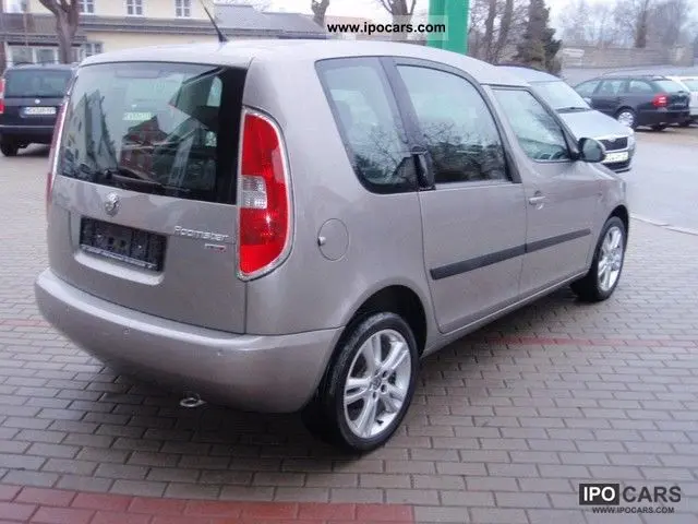 Skoda Roomster Roomster 1.6 16V Comfort Tiptronic 7