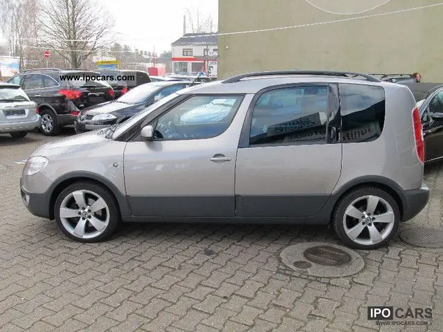 Skoda Roomster Roomster 1.6 16V Scout 4