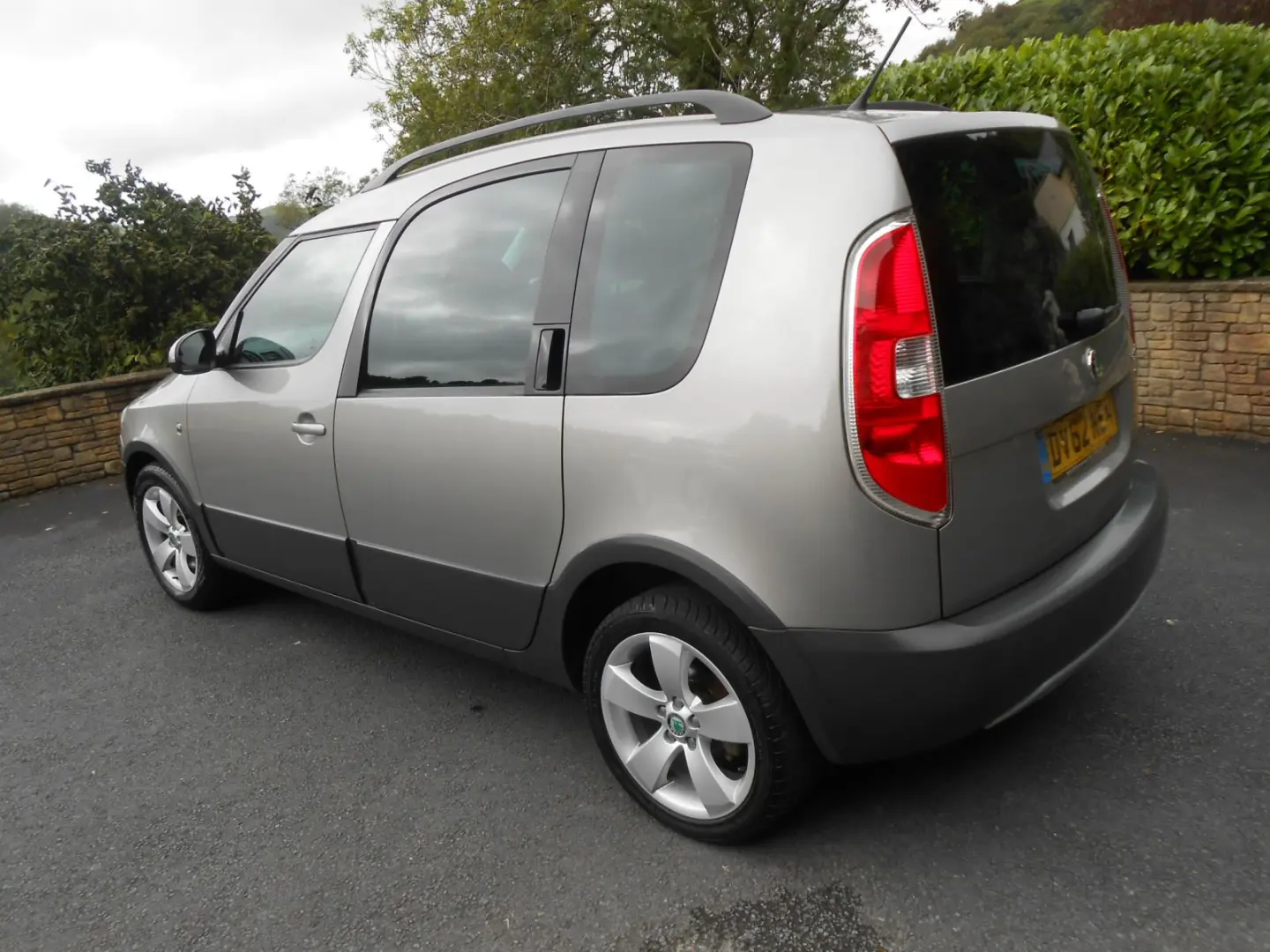Skoda Roomster Roomster 1.6 CR TDI Scout 5