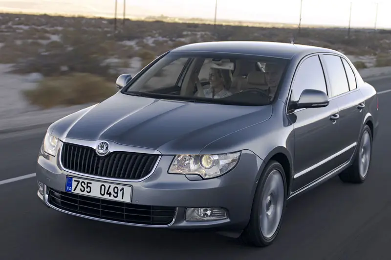 Skoda Superb Superb 1.8 TSI Elegance 3