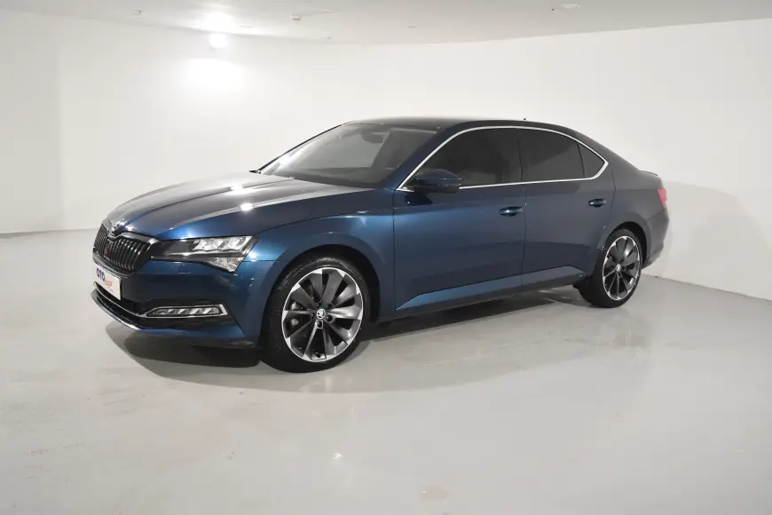 Skoda Superb Superb 1.5 TSI GreenTec ACT Elite DSG 4