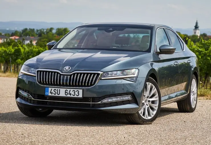 Skoda Superb Superb 1.6 TDI Greentech Premium DSG 1