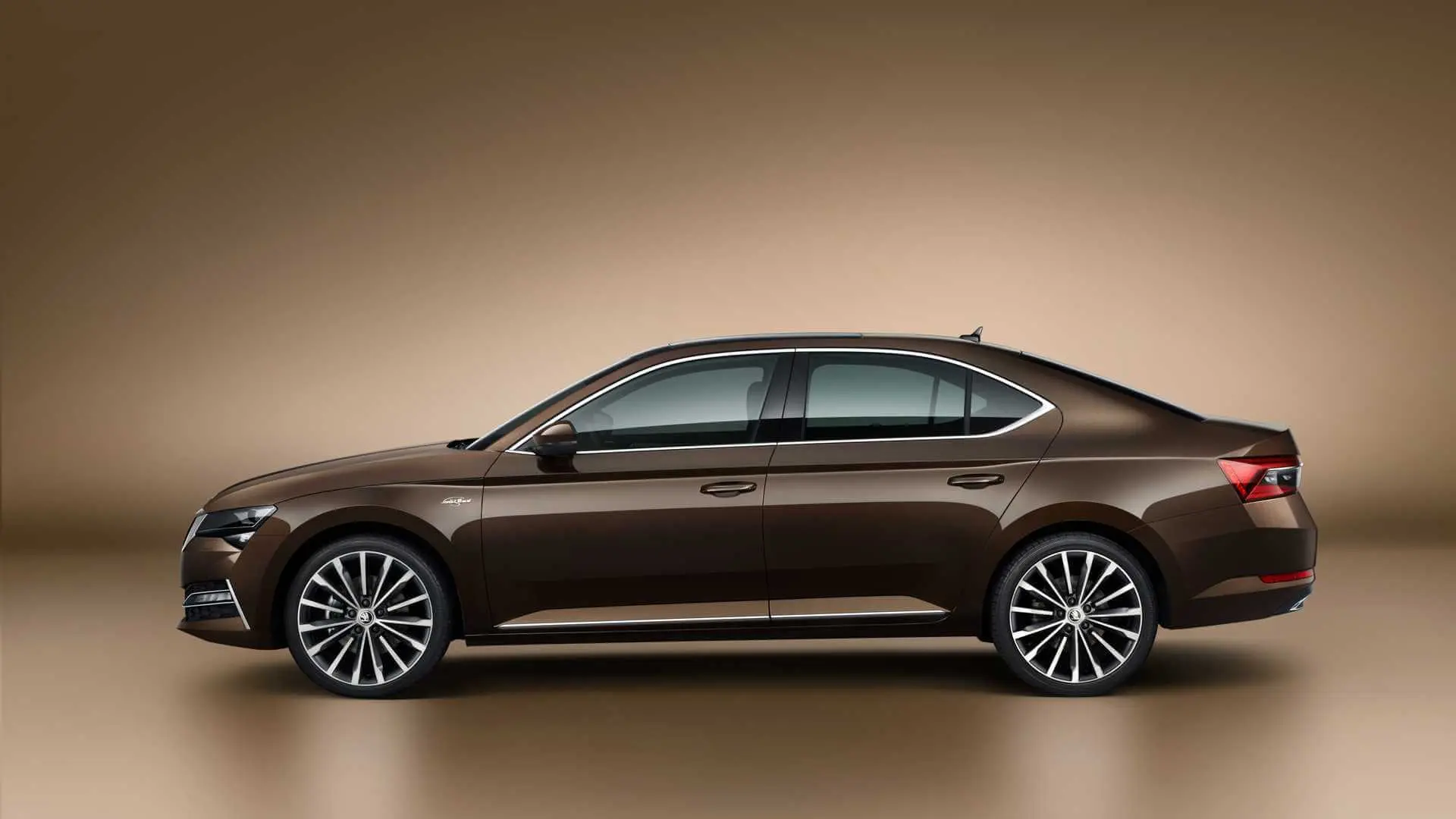 Skoda Superb Superb 1.5 TSI Mhev Prestige DSG 3